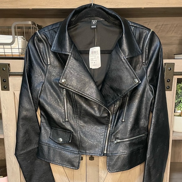 Windsor Jackets & Blazers - Black Leather Jacket
